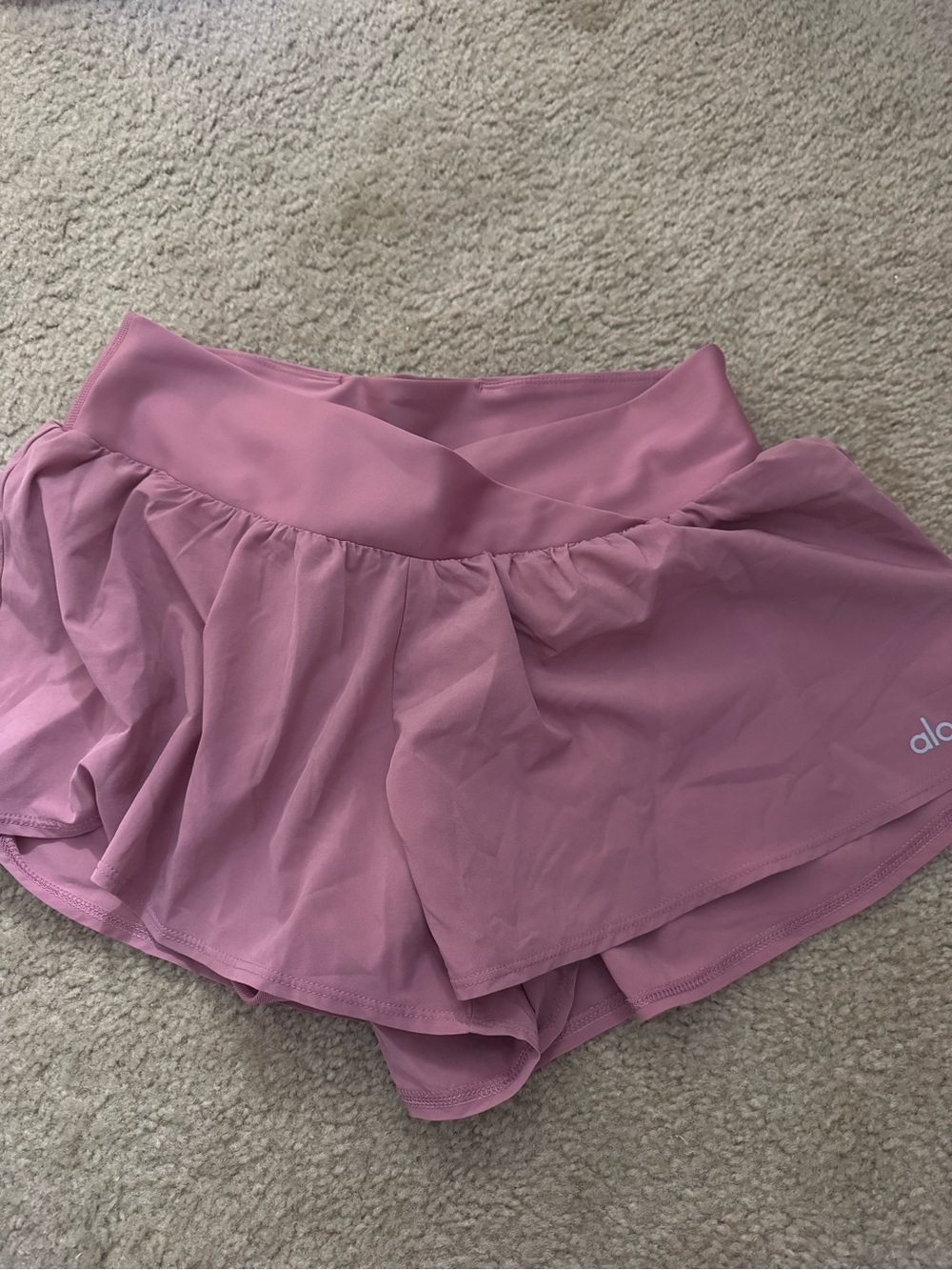 ALO Yoga Dusty Rose Activewear Top